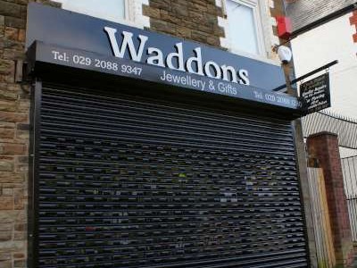 Waddons jewellers in Caerphilly