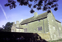 Llancaiach Fawr Manor